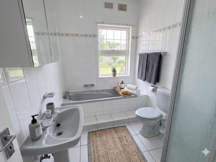 3 Bedroom Property for Sale in Gonubie Eastern Cape